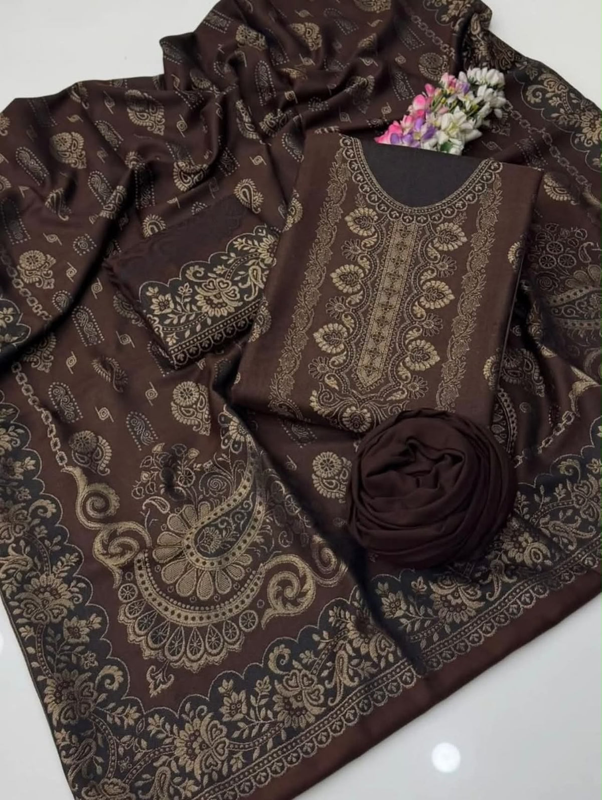 PASHMINA WOOL  BEAUTIFUL RASHAM JACQUARD 3 PIECE SUIT