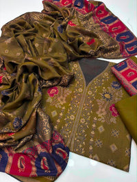 PASHMINA WOOL RASHAM JAQUARD 3 PIECE SUIT